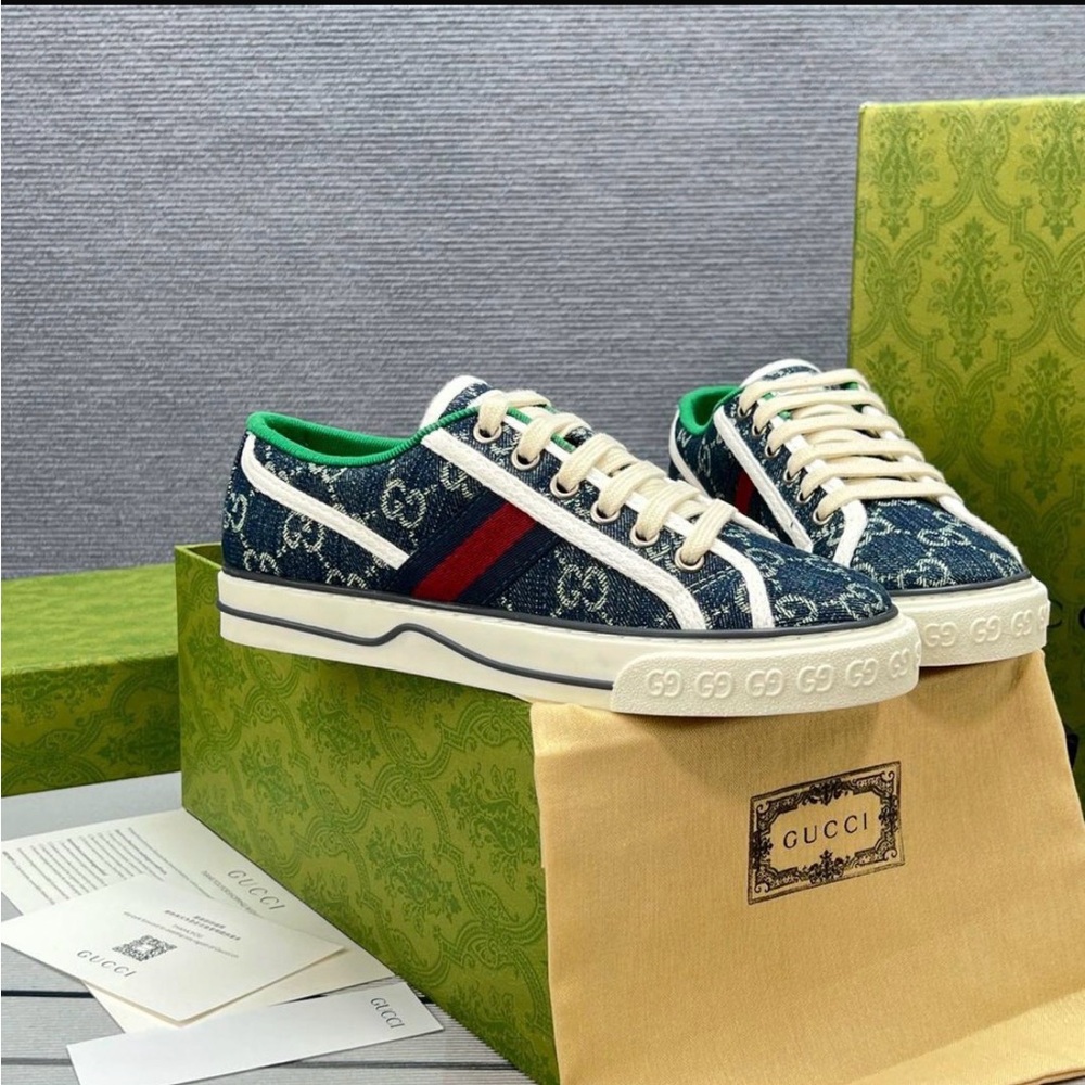 Gucci Blue Denim GG Canvas Low-Top Sneakers with Red & Green Web